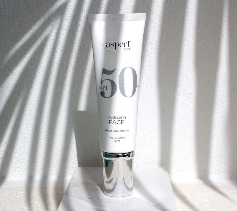 Hydrating Face SPF50+